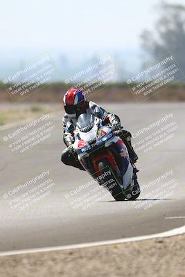 media/Sep-20-2025-TrackDaz (Sat) [[27f0cde673]]/C Group/240pm (Turn 9)/